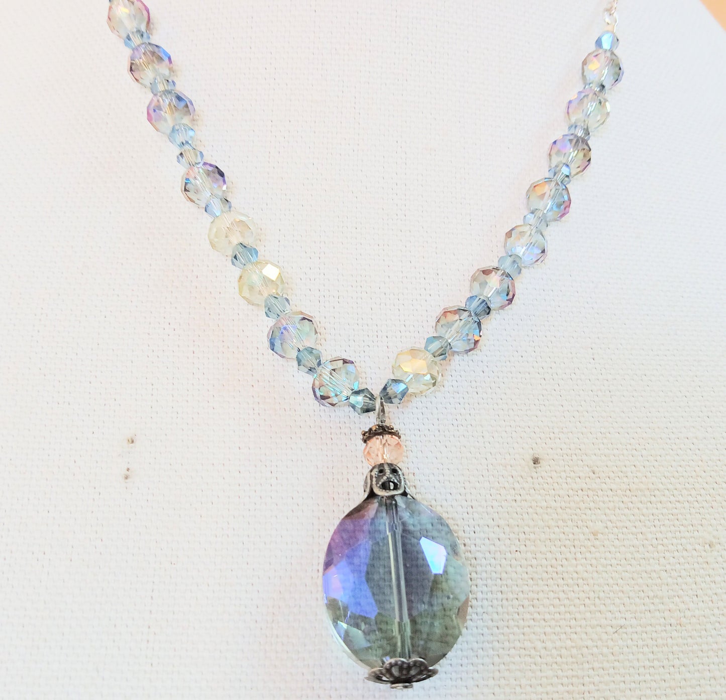 1402 Shades of Blue Crystals Necklace