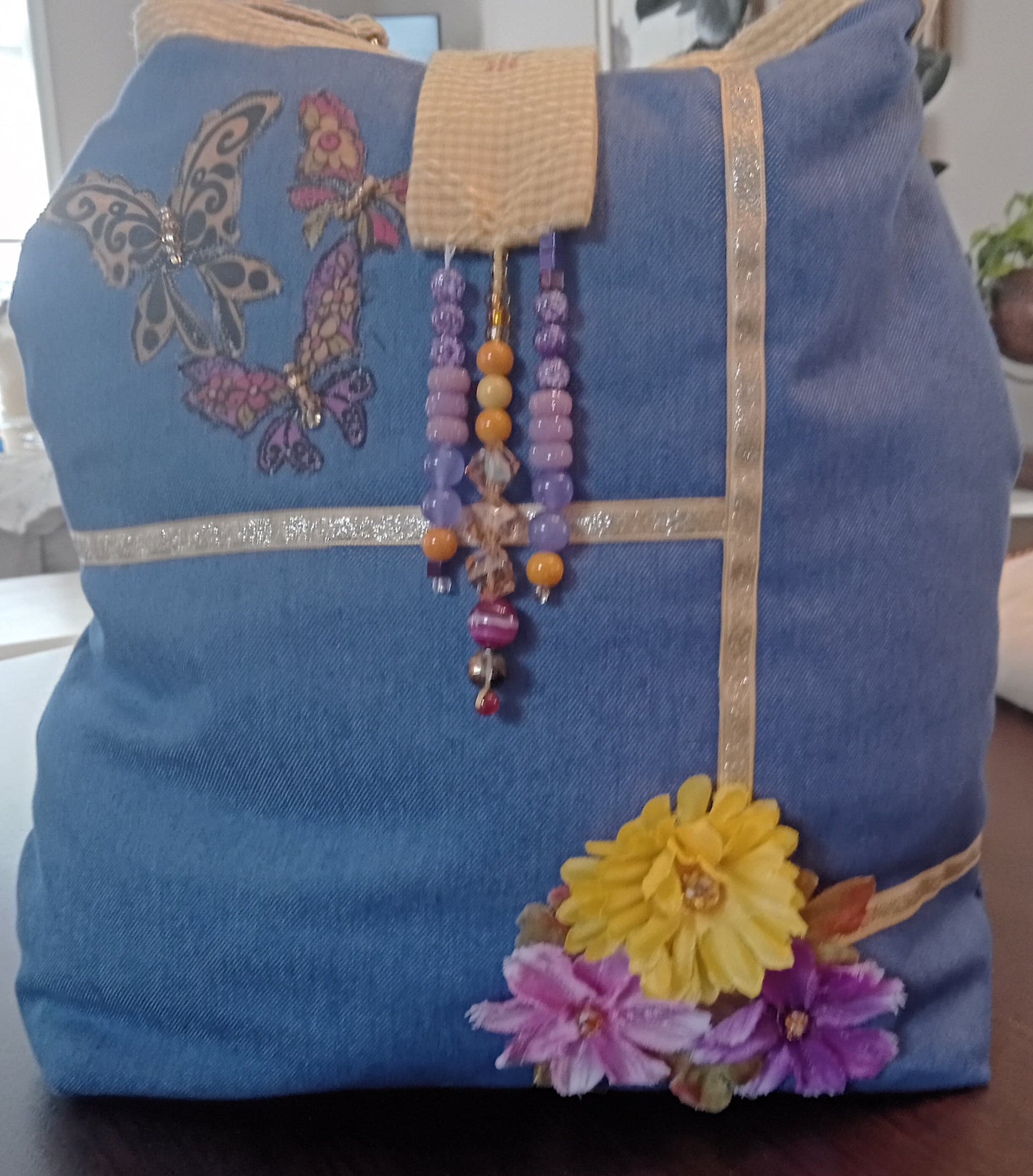 9405 Flowers N Butterflies Handbag