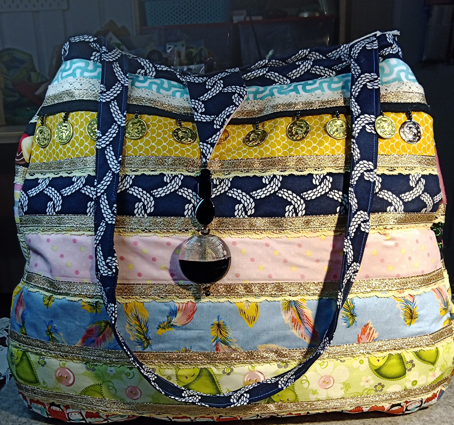 9407 Gold Coins & Stripes Handbag