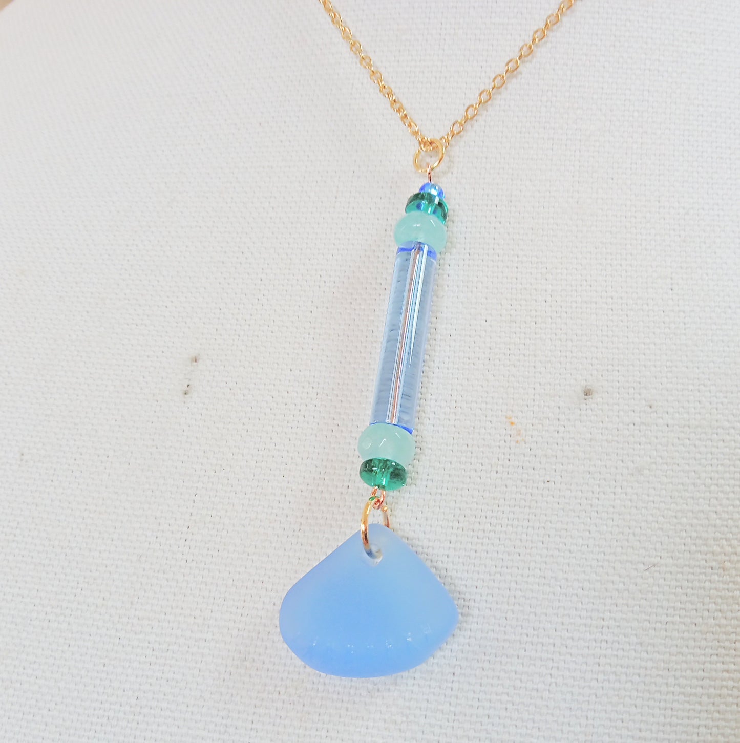 1410 Sea Glass M Blue Tube Necklace