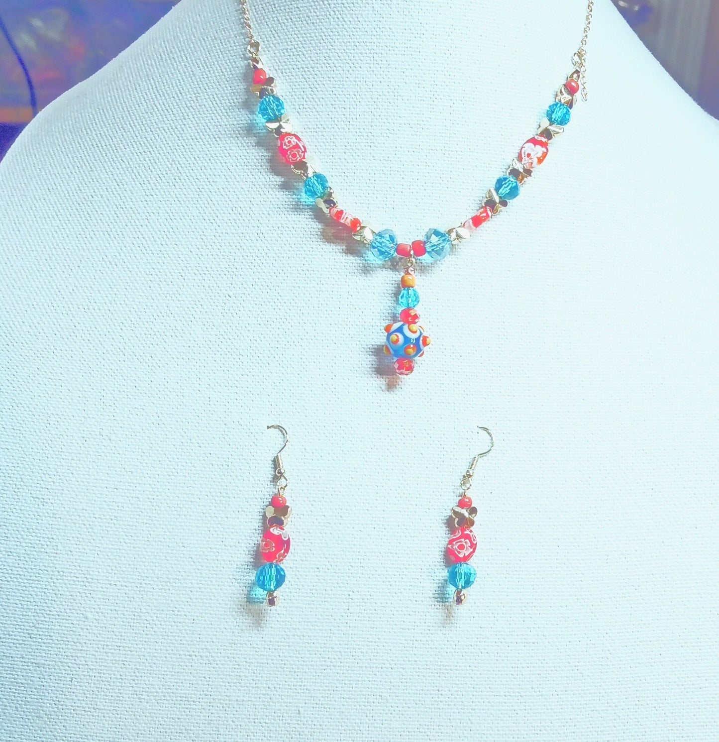7507 Oranges by the Sea Necklace Earrings Set