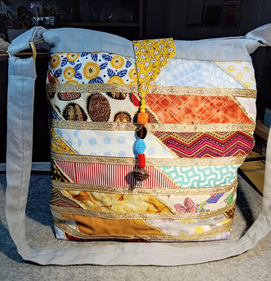 9401 Parallelogram Design Handbag