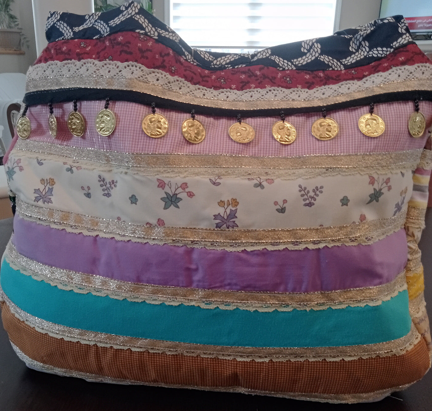 9407 Gold Coins & Stripes Handbag